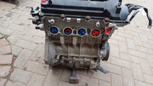 Laden Sie das Bild in den Galerie-Viewer, Motor Hyundai I30 G4LC 1.4 74kW 110TKm Benzin Engine Unkomplett