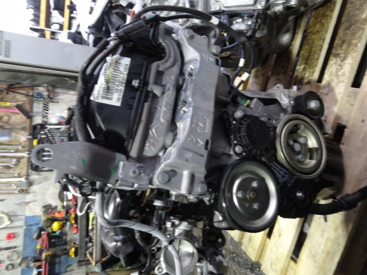Motor Opel Astra L 10FKBJ PSA5G06 1.6 THP 180PS 2023 Hybrid Engine Komplett MOT1895851338km