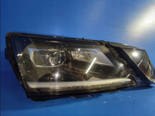 Load image into Gallery viewer, Frontscheinwerfer Skoda Octavia III 5E1941016D LED Rechts Scheinwerfer Headlight SCH6390378634cz
