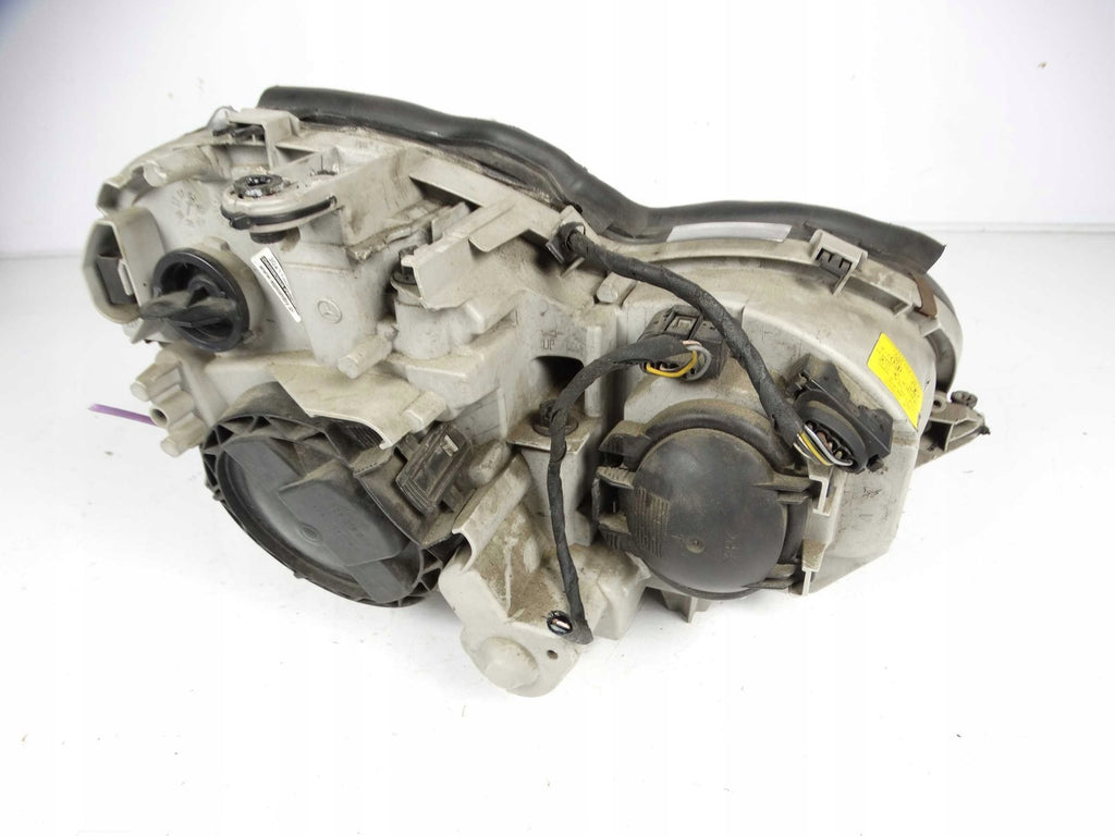 Frontscheinwerfer Mercedes-Benz W203 A2038203761 Xenon Links Headlight SCH2470489275hi