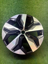 Laden Sie das Bild in den Galerie-Viewer, 1x Alufelge 20 Zoll 5x114.3 403003990R Renault Megane I E-Tech Rim Wheel FEL4335841807ct