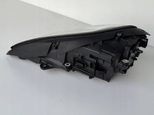 Laden Sie das Bild in den Galerie-Viewer, Frontscheinwerfer Porsche Macan 95b 95B941010 Rechts Scheinwerfer Headlight SCH2576710986rk