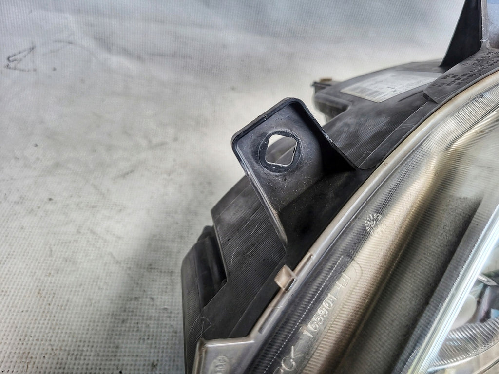 Frontscheinwerfer Mercedes-Benz Viano W639 Vito A6398202861 Xenon Links