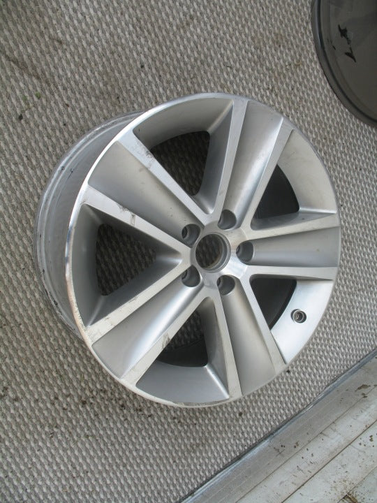 1x Alufelge 18 Zoll 8.0" 5x112 44ET Glanz Silber 3C0601025AP VW Passat Rim Wheel FEL1131778182ll