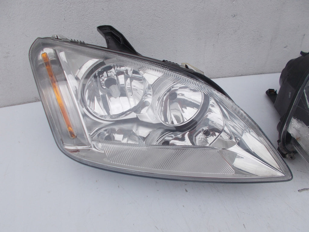 Frontscheinwerfer Ford Cmax C-Max Focus 3M51-13005-AH Ein Satz Headlight SCH5377339267im