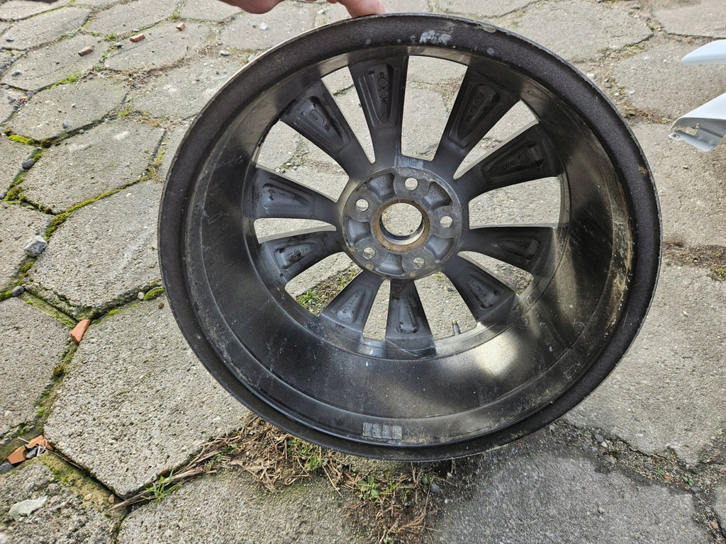 1x Alufelge 17 Zoll 7.5" 5x112 49ET Glanz Schwarz 3T0601025HD Skoda Superb FEL1164482346xx