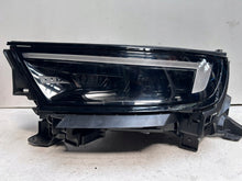 Laden Sie das Bild in den Galerie-Viewer, Frontscheinwerfer Opel Mokka 9847939080 LED Links Scheinwerfer Headlight SCH9098232378de