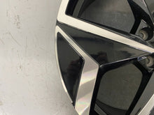 Laden Sie das Bild in den Galerie-Viewer, 1x Alufelge 19 Zoll 7.5" 5x112 50ET Glanz Schwarz 10A601025H VW I Rim Wheel FEL2776375113wv