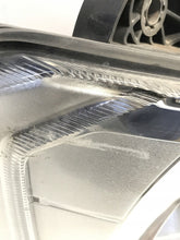 Laden Sie das Bild in den Galerie-Viewer, Frontscheinwerfer Daf 1EX010116-32 Rechts Scheinwerfer Headlight SCH6473036697qs