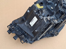 Laden Sie das Bild in den Galerie-Viewer, Frontscheinwerfer Mercedes-Benz A9608202339 Rechts Scheinwerfer Headlight SCH5071044408im