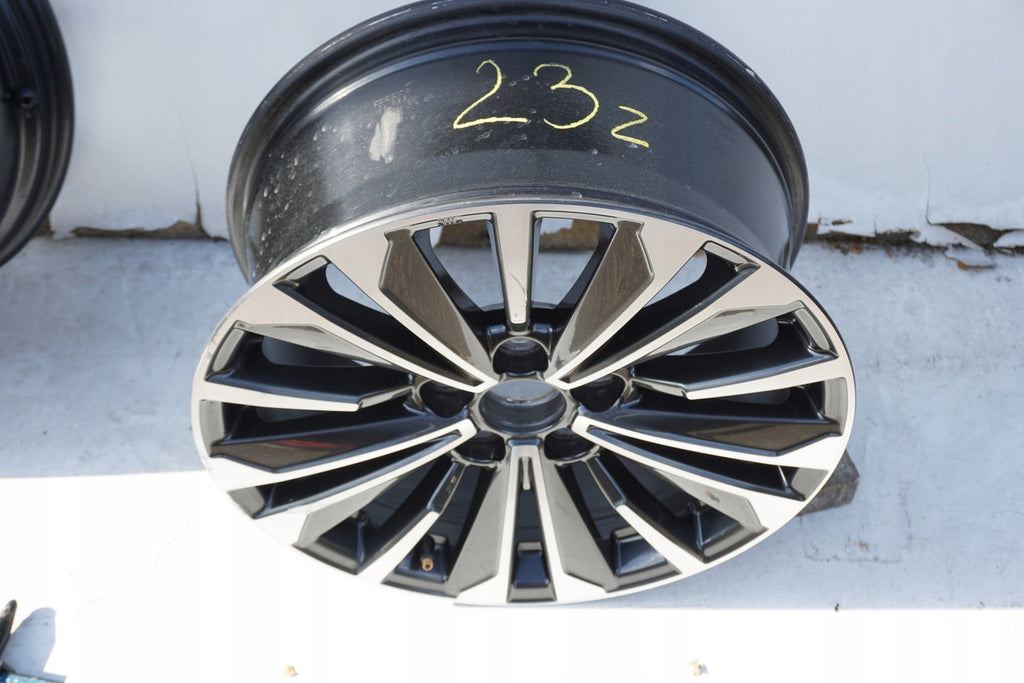 1x Alufelge 17 Zoll 7.5" 5x114.3 40ET 8908-3 Toyota X Rim Wheel