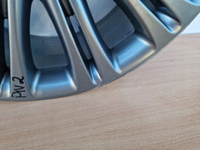 Laden Sie das Bild in den Galerie-Viewer, 1x Alufelge 19 Zoll 8.0" 5x115 46ET Glanz Silber Opel Zafira Rim Wheel FEL4814301887in