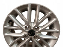 Load image into Gallery viewer, 1x Alufelge 15 Zoll 6.0" 4x100 46ET Glanz Silber 52910-H8150 Kia Rio Iv FEL4150390695fq