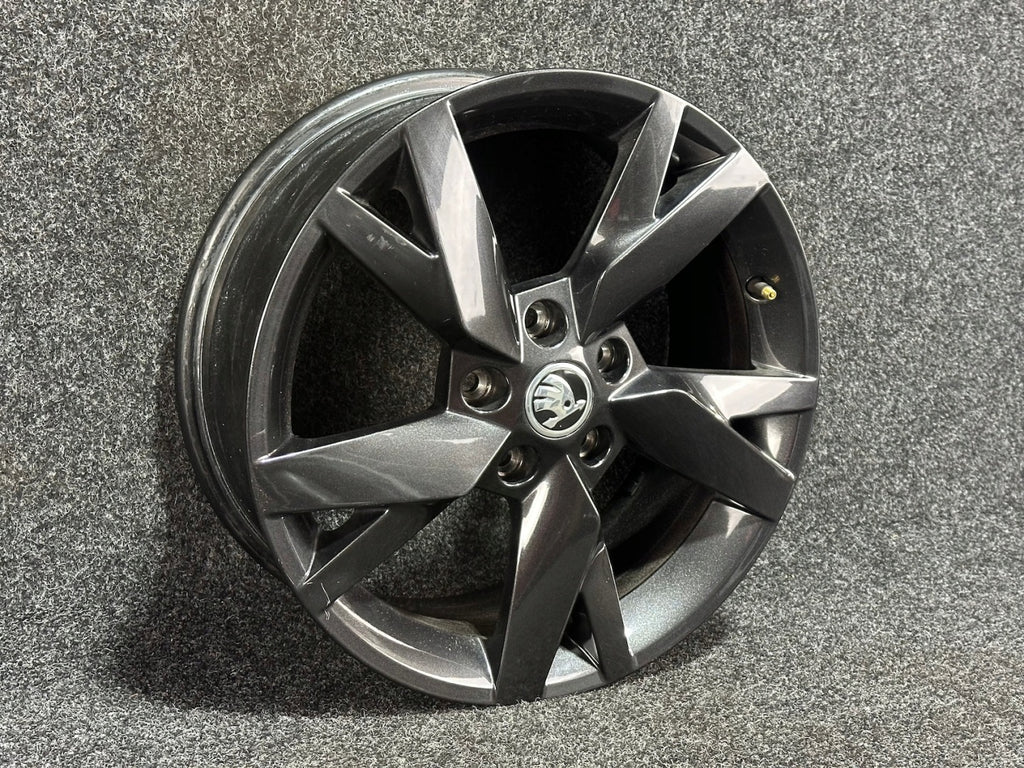 1x Alufelge 17 Zoll 6.5" 5x112 46ET Glanz Silber 5E3601025AC Skoda Octavia Iv FEL1009341898to