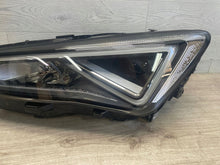 Laden Sie das Bild in den Galerie-Viewer, Frontscheinwerfer Seat Tarraco 5FJ941007J LED Links Scheinwerfer Headlight