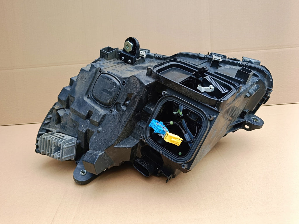 Frontscheinwerfer Mercedes-Benz W205 A2059069401 LED Rechts Headlight SCH8981712383zl