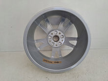 Load image into Gallery viewer, 1x Alufelge 17 Zoll 6.5&quot; 5x112 33ET Glanz Silber 8U0071497 Audi Rim Wheel