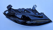 Laden Sie das Bild in den Galerie-Viewer, Frontscheinwerfer Mercedes-Benz Cla A1749064202 Full LED Rechts Headlight SCH8210757495zu