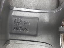 Load image into Gallery viewer, 1x Alufelge 15 Zoll 6.0" 5x112 43ET 5G0071495 VW Golf Vii Rim Wheel FEL1149341367hh