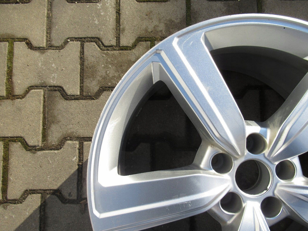 1x Alufelge 20 Zoll 9.0" 5x112 38ET Glanz Silber 4KE601025S Audi E Tron