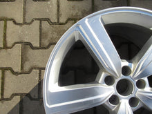 Load image into Gallery viewer, 1x Alufelge 20 Zoll 9.0" 5x112 38ET Glanz Silber 4KE601025 Audi E Tron Rim Wheel FEL9614323186aa