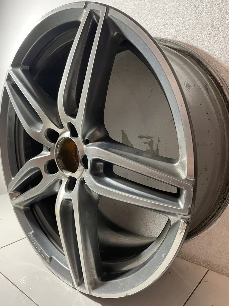 1x Alufelge 19 Zoll 8.0" 5x112 A2134012000 Mercedes-Benz W213 Rim Wheel FEL2075924518gg
