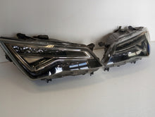 Load image into Gallery viewer, Frontscheinwerfer Seat Ateca 576941008D Full LED Ein Stück (Rechts oder Links) SCH4766641880wh