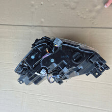 Laden Sie das Bild in den Galerie-Viewer, Frontscheinwerfer Mazda 2 D43N-51030 Full LED Rechts Scheinwerfer Headlight SCH1767276883ui