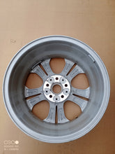 Load image into Gallery viewer, 1x Alufelge 17 Zoll 7.5" 5x112 52ET Glanz Silber 6856065 BMW Rim Wheel FEL1262988349wu