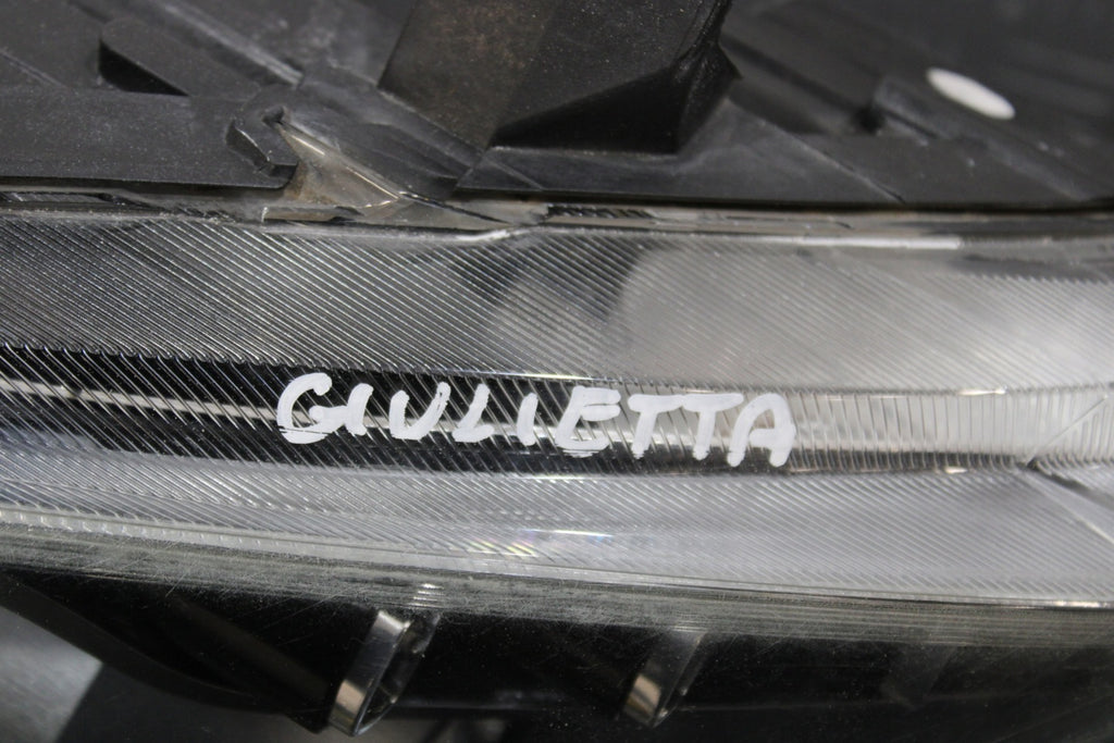 Frontscheinwerfer Alfa Romeo Giulietta LED Rechts Scheinwerfer Headlight SCH8103336000dv