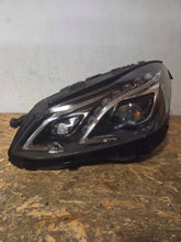 Laden Sie das Bild in den Galerie-Viewer, Frontscheinwerfer Mercedes-Benz W212 A2129064303 LED Links Headlight SCH6423343552wz