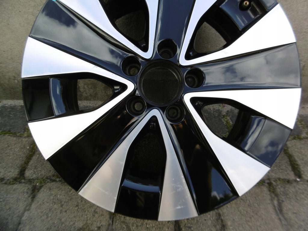 1x Alufelge 17 Zoll 7.0" 5x112 51ET A4474015200 Mercedes-Benz Vito W447