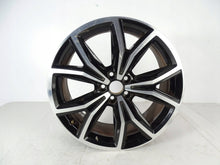 Laden Sie das Bild in den Galerie-Viewer, 1x Alufelge 18 Zoll 7.0" 5x112 39ET 2GM601025P VW T-Cross Rim Wheel FEL7945506487de
