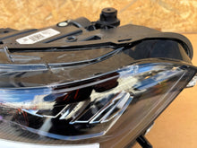 Laden Sie das Bild in den Galerie-Viewer, Frontscheinwerfer VW T Cross 2GM941005B Links Scheinwerfer Headlight SCH6111486239as