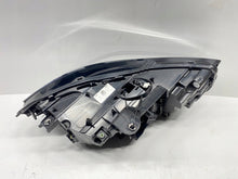 Laden Sie das Bild in den Galerie-Viewer, Frontscheinwerfer BMW 1 F40 9448095-11 LED Links Scheinwerfer Headlight SCH4107145549dd