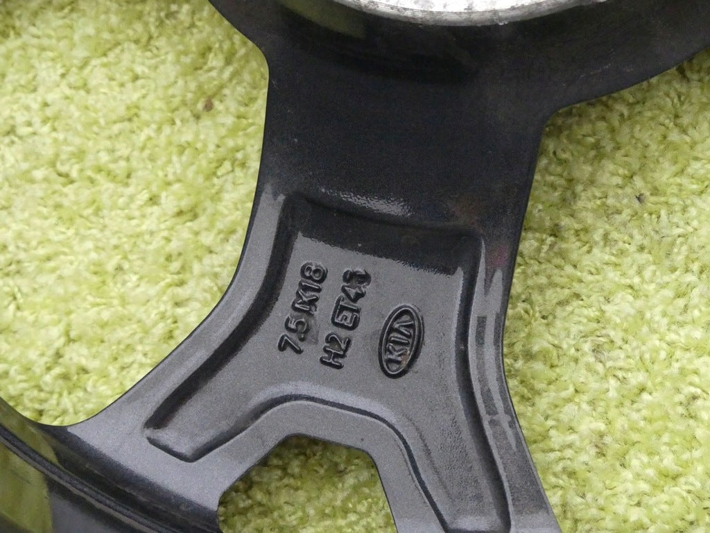 1x Alufelge 17 Zoll 7.5" 5x112 29ET Glanz Silber 8W0601025AE Audi A4 Rim Wheel FEL7580253114co