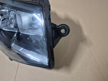 Load image into Gallery viewer, Frontscheinwerfer VW Transporter 7E1941016AD Rechts Scheinwerfer Headlight SCH1749524839jr