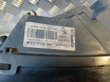 Laden Sie das Bild in den Galerie-Viewer, Frontscheinwerfer Peugeot 508 9807241180 Rechts Scheinwerfer Headlight SCH5582916656va