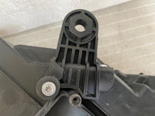 Laden Sie das Bild in den Galerie-Viewer, Frontscheinwerfer Seat Ateca 576941007D LED Ein Stück (Rechts oder Links)