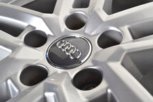 Laden Sie das Bild in den Galerie-Viewer, 4x Alufelge 17 Zoll 7.0" 5x112 42ET Glanz Silber 8W0601025 Audi A4 B8 Rim Wheel FEL8840546235zk