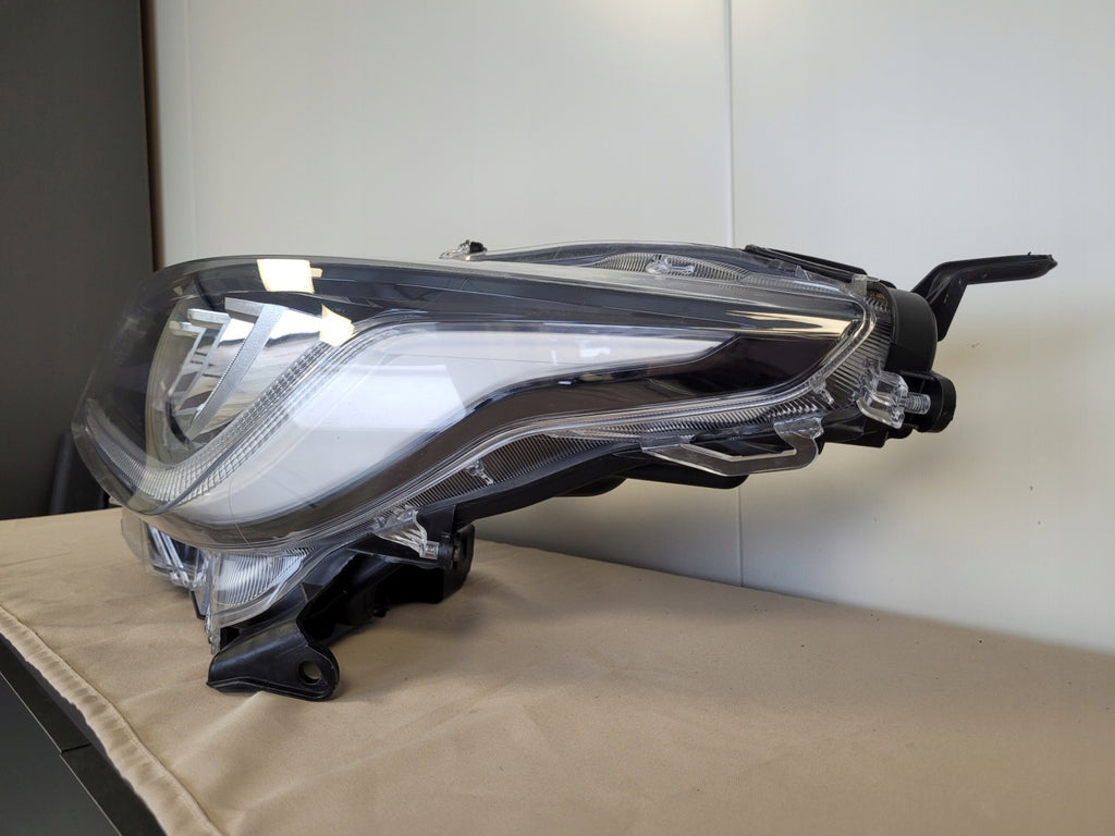 Frontscheinwerfer Toyota 4 Yaris EUK0-8 Full LED Links Scheinwerfer Headlight SCH9866410174kh