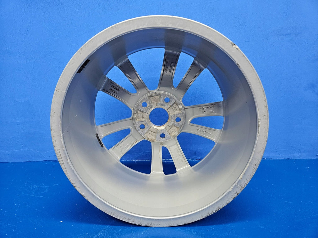 1x Alufelge 17 Zoll 7.5" 5x112 43ET Glanz Silber 8V0601025 Audi A3 Rim Wheel