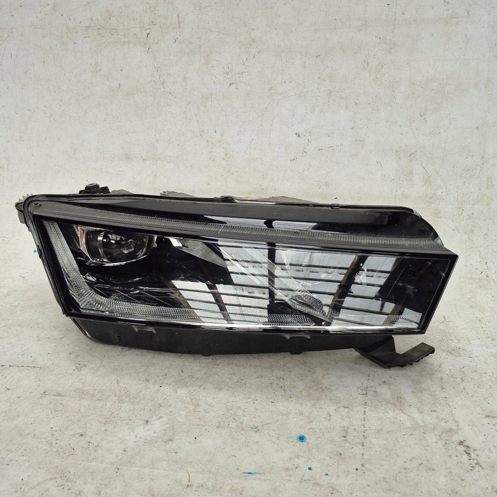 Frontscheinwerfer Skoda Octavia IV 5E4941016A Full LED Rechts Headlight SCH4632547207fr