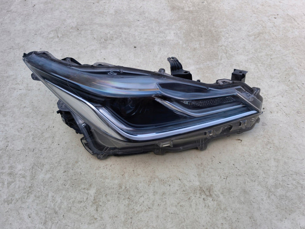 Frontscheinwerfer Toyota Corolla 81110-02T51-00 Rechts Scheinwerfer Headlight SCH1717537790ia