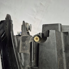 Laden Sie das Bild in den Galerie-Viewer, Frontscheinwerfer BMW X1 F48 7472250 Rechts Scheinwerfer Headlight SCH3461258864sq
