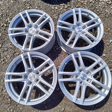 Laden Sie das Bild in den Galerie-Viewer, 4x Alufelge 17 Zoll 7.5" 5x112 27ET Glanz Silber 52096 Audi Rim Wheel FEL7023863458zf