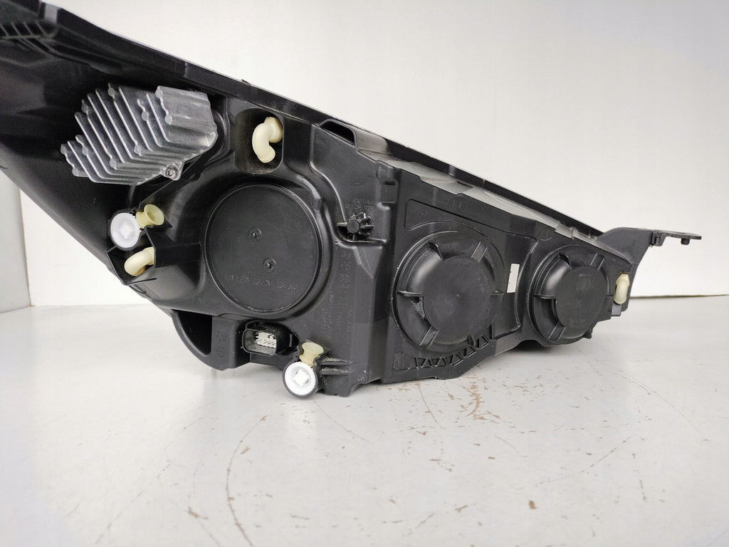 Frontscheinwerfer Ford Focus MX7B-13E015-CC Links Scheinwerfer Headlight