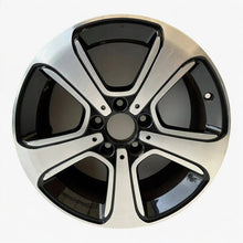 Load image into Gallery viewer, 1x Alufelge 17 Zoll A2464011500 Mercedes-Benz W246 W242 Rim Wheel