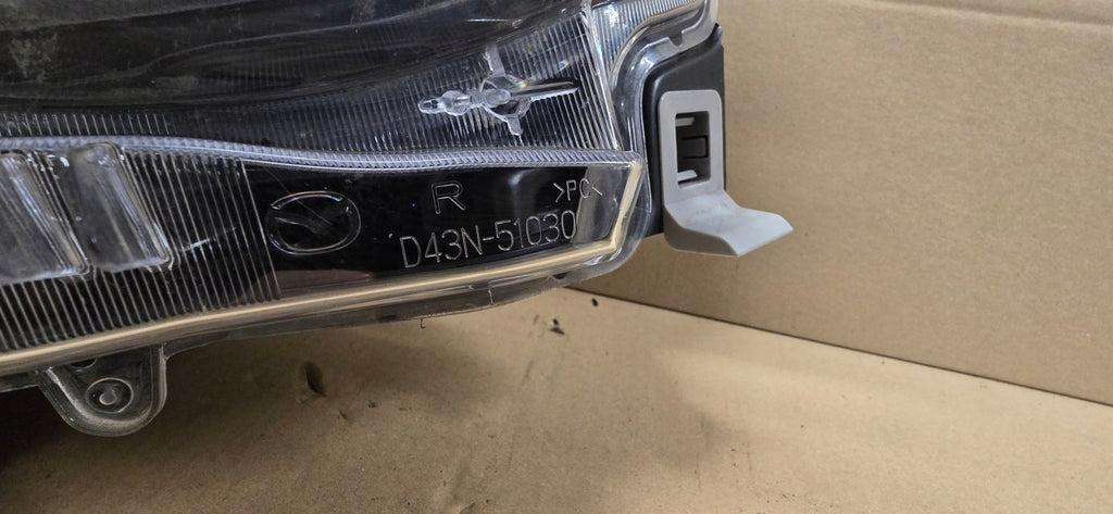 Frontscheinwerfer Mazda 2 Dj I W D43N-51030 Rechts Scheinwerfer Headlight SCH3080580081fx