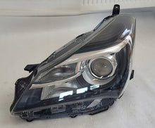 Load image into Gallery viewer, Frontscheinwerfer Toyota Yaris Links Scheinwerfer Headlight